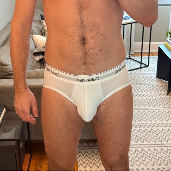 NWT Calvin Klein classic white cotton briefs, size medium - Picture 2 of 3
